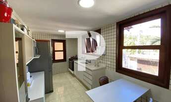 Imagem 5: Casa à venda em Resende-RJ, bairro Montese: 3 quartos, 1 suíte, 2 salas, 3 banheiros, 4 va