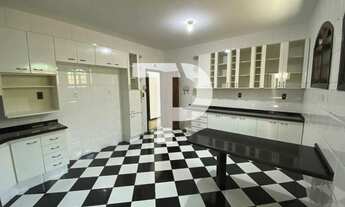 Imagem 5: Resende-RJ: Casa à Venda em Morada da Colina com 3 Quartos, 1 Suíte e 4 Vagas de Garagem