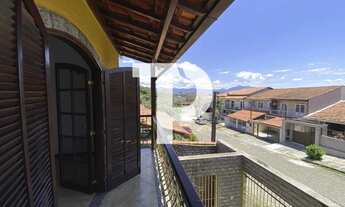 Imagem 7: Resende-RJ: Casa à Venda em Morada da Colina com 3 Quartos, 1 Suíte e 4 Vagas de Garagem