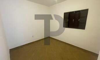 Imagem 5: Casa no Jardim Aliança II com 60m2 e excelente terreno para expansão! Oportunidade!