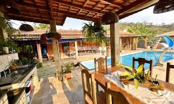 Imagem: Belíssima chácara em condomínio com linda