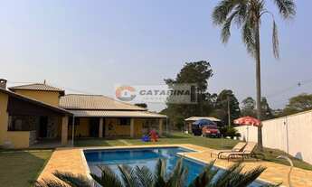 Imagem 2: Belíssima chácara em condomínio!