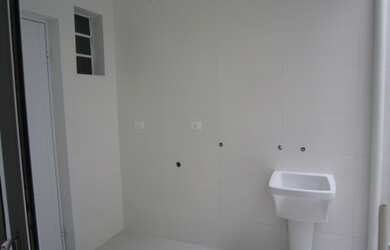 Imagem 6: SOBRADO VENDE/ALUGA-SE, 3 dormitórios na Rua áfrica Do Sul