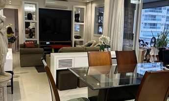 Imagem: 03 dorms, 02 suites, 02 vagas