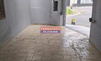 Imagem 2: Aluguel de casa de 2 quartos com suite e 2 vagas em Santo Amaro, São Paulo-SP