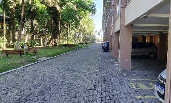 Imagem 2: Barra da Tijuca, Lucio Costa, pé na areia, vista mar, mobiliado, sala quarto com vaga, seg