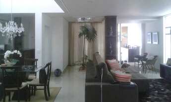 Imagem 2: Casa à venda no condomínio Portal do Jequitibá em Valinhos, parte alta da cidade, próximo