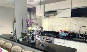 Imagem 3: Apartamento 2 dormitórios, cozinha planejada, sala, 1 vaga de garagem na Vila Marieta em C