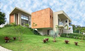 Imagem: Casa à venda em condomínio alto padrão