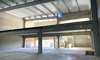 Imagem: Galpão à venda em localização estratégica