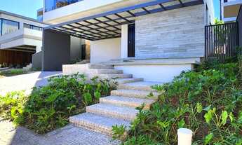 Imagem: Casa de Condomínio com 4 Quartos à venda