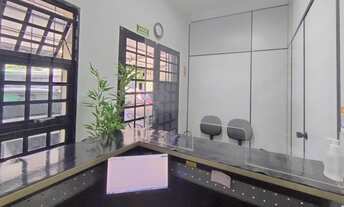 Imagem: CASA COMERCIAL NA AVENIDA BADEN POWELL COM