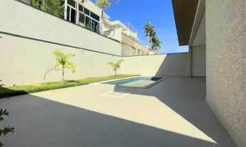 Imagem 7: SOBRADO NO SWISS PARK COM 3 SUITES, PISCINA, NOVA !