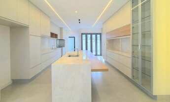 Imagem 4: CASA NOVA NO ARBORAIS COM 3 SUÍTES E 4 VAGAS