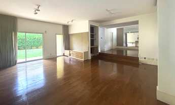 Imagem 2: Casa de Condomínio com 5 Quartos e 7 banheiros para Venda e Locação, 350m² por R$ 2.500.00