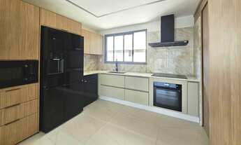 Imagem 7: Apartamento com 3 Quartos e 3 banheiros para Alugar, 112 m² por R$ 14.000/Mês