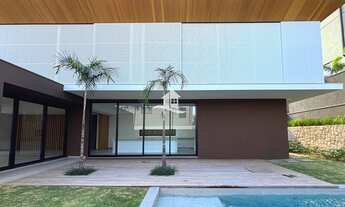 Imagem 2: Casa de Condomínio com 4 Quartos à venda, 435m² - Alphaville Dom Pedro 2