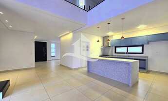 Imagem: Casa de Condomínio com 4 Quartos para venda