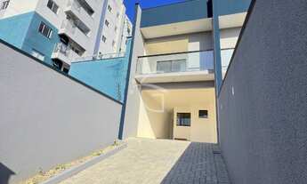 Imagem: Sobrado geminado novo no Floresta