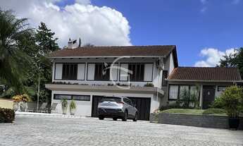 Imagem 6: Perto do Centro mas tranquilo para escutar o canto dos pássaros?