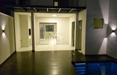 Imagem 6: Venha conhecer esta incrível casa residencial à venda no América, em Joinville