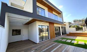 Imagem: Casa à venda no Bairro Floresta em Joinville