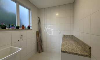 Imagem 7: Excelente apartamento de 3 dormitórios sendo 1 suíte, na divisa do bairro Anita Garibaldi