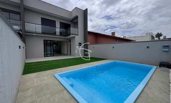 Imagem: 2 dormitórios, 1 suítes, 3 banheiro, 2