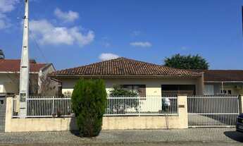 Imagem: Casa na rua Rodeio no Saguaçú em Joinville!