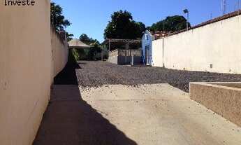 Imagem 3: Casa a venda em Araraquara, Vila Melhado, 01 dormitório, 10 vagas de garagem descobertas