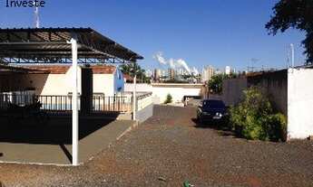 Imagem 5: Casa a venda em Araraquara, Vila Melhado, 01 dormitório, 10 vagas de garagem descobertas