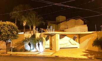 Imagem: SOBRADO A VENDA EM ARARAQUARA, JARDIM IMPERADOR