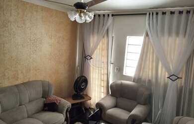 Imagem 7: Casa residencial para Venda Santa Angelina, Araraquara, 2 dormitórios, 2 salas, 1 banheiro