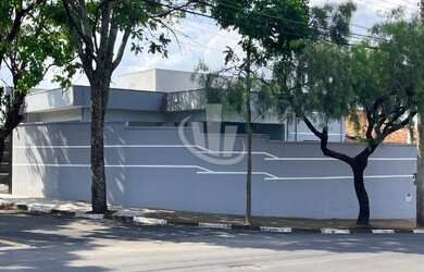 Imagem 3: Casa residencial para Venda Jardim Santo Antônio, Araraquara, 3 dormitórios