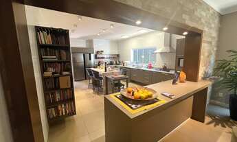 Imagem 4: CONDOMÍNIO QUINTA DOS OITIS, Casa de altíssimo padrão, 6 suítes (1 máster), 1 transformad