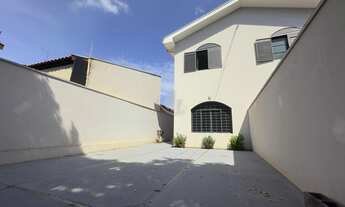 Imagem: CASA COM EDICULA A VENDA EM ARARAQUARA-SP