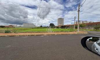 Imagem 4: LOTE COMERCIAL DE ESQUINA A VENDA EM ARARARAQUARA-SP