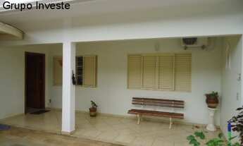 Imagem 7: CASA EM FRENTE AO PARQUE INFANTIL, CENTRO, ARARAQUARA, 3 dormitórios/quartos sendo 1 suíte