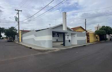 Imagem 3: Casa residencial para Venda Santa Angelina, Araraquara, 3 dormitórios sendo 1 suíte, 1 sal