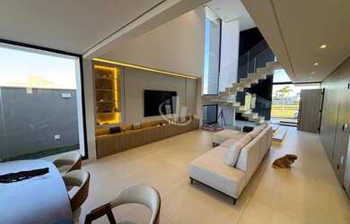 Imagem 4: CASA A VENDA CONDOMINIO LARANJEIRAS ALTO PADRÃO EM ARARAQUARA-SP