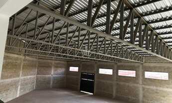 Imagem 3: Galpão Comercial, Locação em Araraquara-SP: 1 sala, 3 banheiros, 10 vagas de garagem, 700m