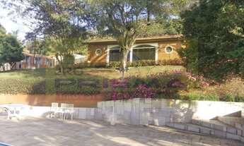 Imagem: Chácara de Luxo no Vale das Pedras 4 Quartos