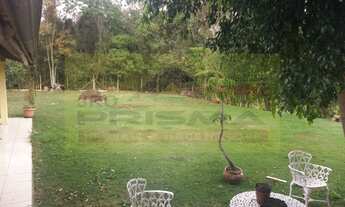 Imagem 5: Espetacular Casa de Alto Padrão em Condomínio - 5 Quartos, 2 Suítes, 2 Salas e 6 Banheiros