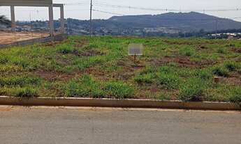 Imagem: TERRENO VENDA, 250M² de Área Construída