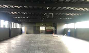 Imagem 4: SALÃO COMERCIAL, 2 banheiro, 2 vagas na garagem, 300M² de Área Total