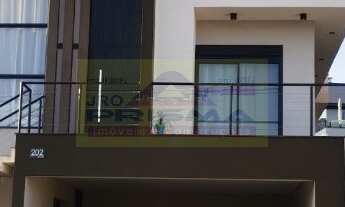 Imagem: Casa de luxo em condomínio à venda em