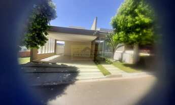 Imagem 3: Casa em Condomínio de Alto Padrão em Itupeva-SP, Bairro Phytus: 3 Quartos, 1 Suíte, 2 Sala