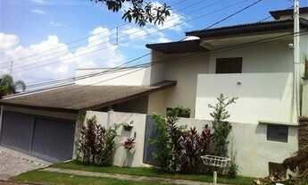 Imagem: Casa em condomínio com 04 suítes