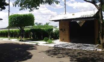 Imagem 3: Chácara com AT 5.200m2 - AC 1.323,00m2, SENDO A ÁREA GOURMET COM 175,00M2, PISCINA COM CAS