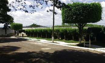 Imagem 4: Chácara com AT 5.200m2 - AC 1.323,00m2, SENDO A ÁREA GOURMET COM 175,00M2, PISCINA COM CAS